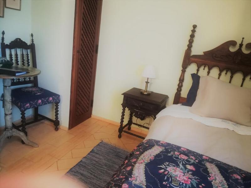 Classic Single Room with Shower image 3