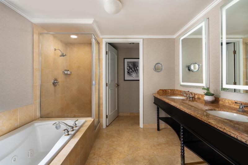 Suite image 3