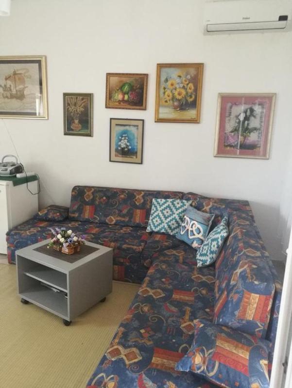 Two-Bedroom Apartment with Terrace and Sea View image 3