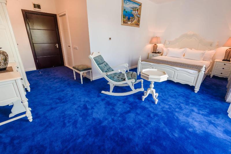 Deluxe Standard Double Room - Adults only  image 1