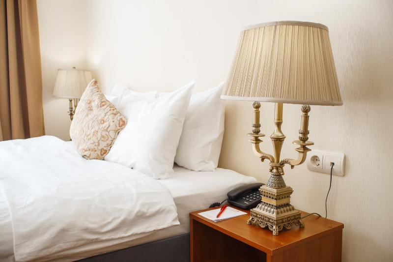 Standard Room image 3