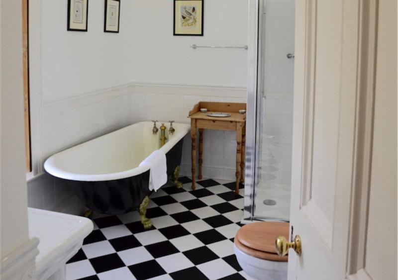 Triple Room image 3