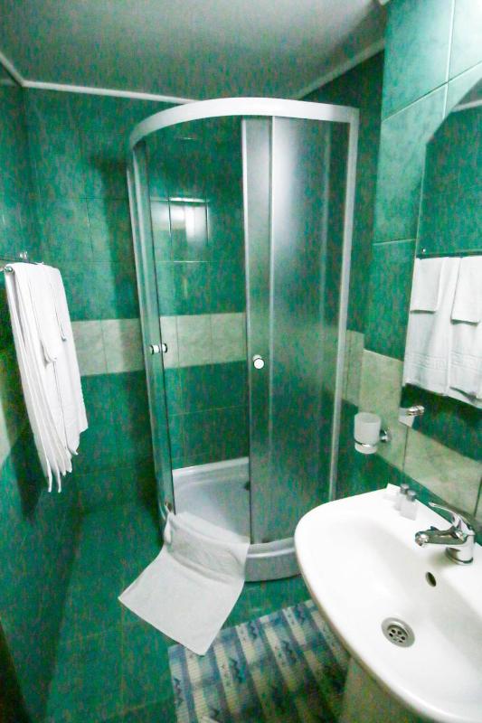 Triple Room image 3