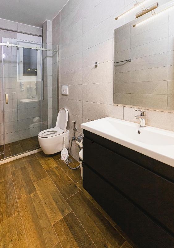 Twin Room image 3