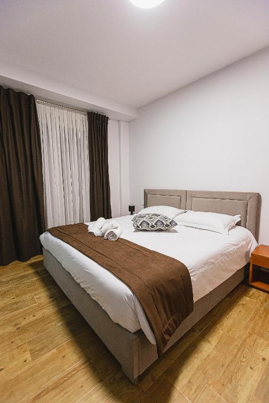 Twin Room image 1