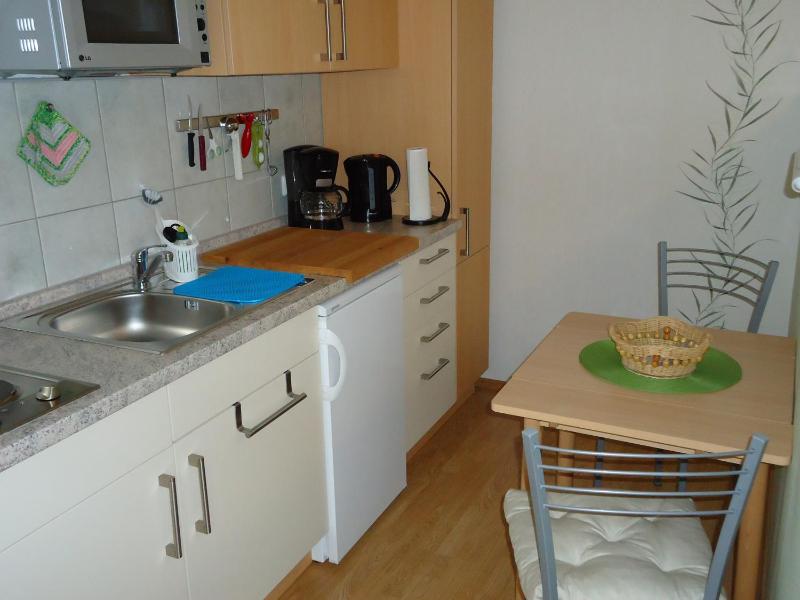 Studio Apartment image 4