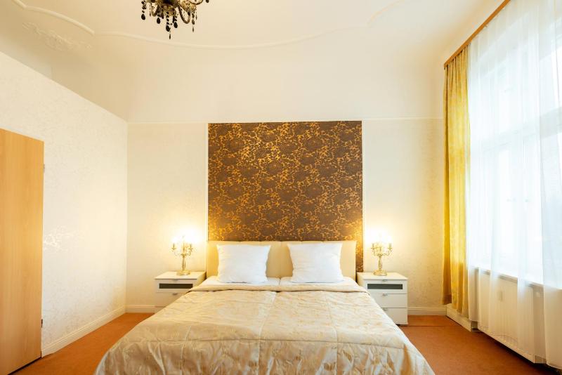 Hotel Pension Dahlem - image 5