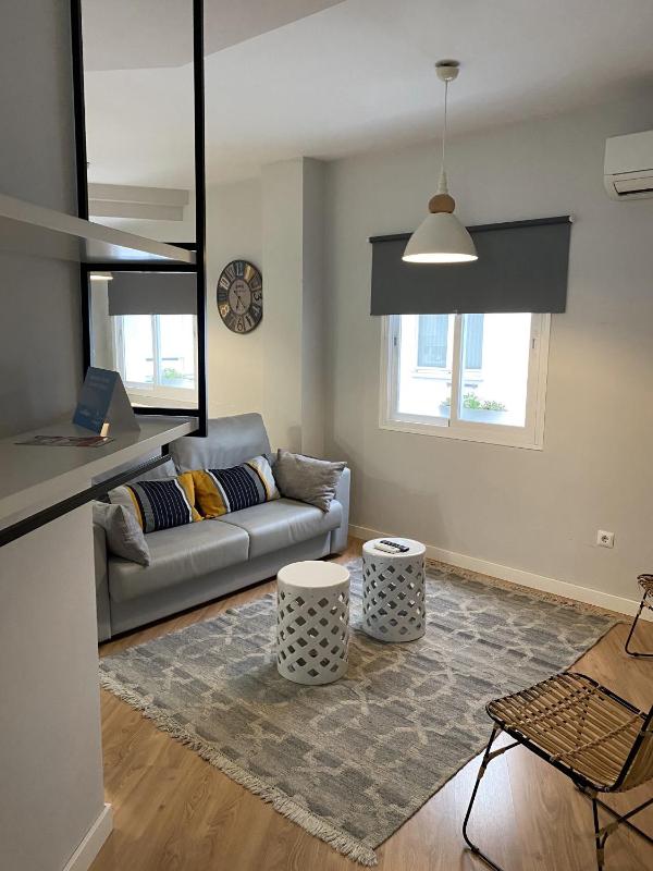 Apartment with Balcony image 3