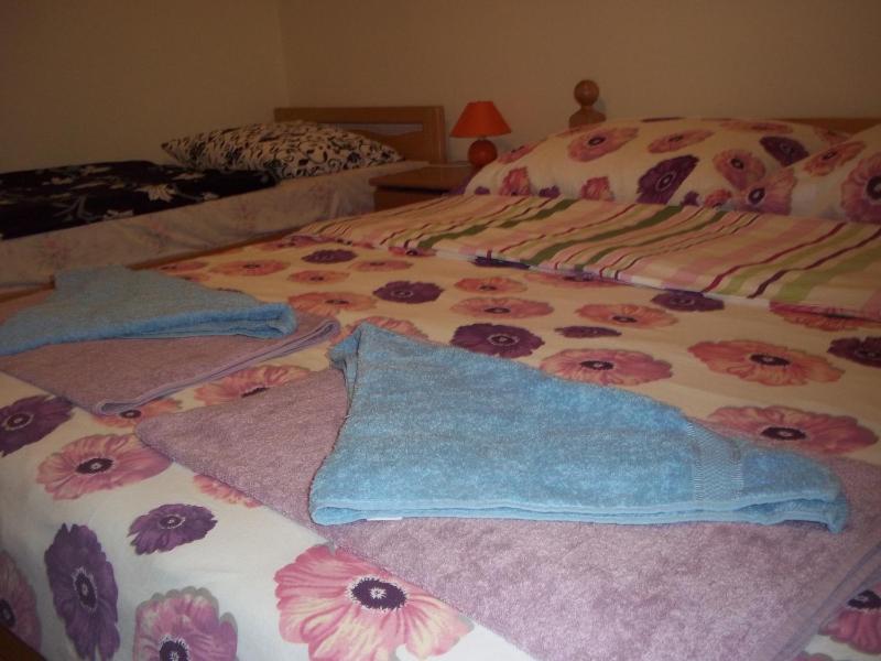 Double Room with Balcony image 4