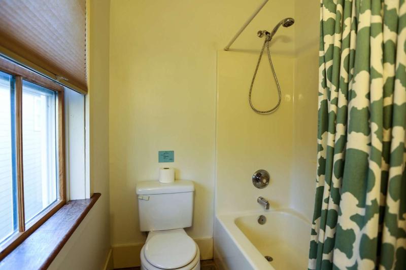 Sweet Spacious Suite - image 32