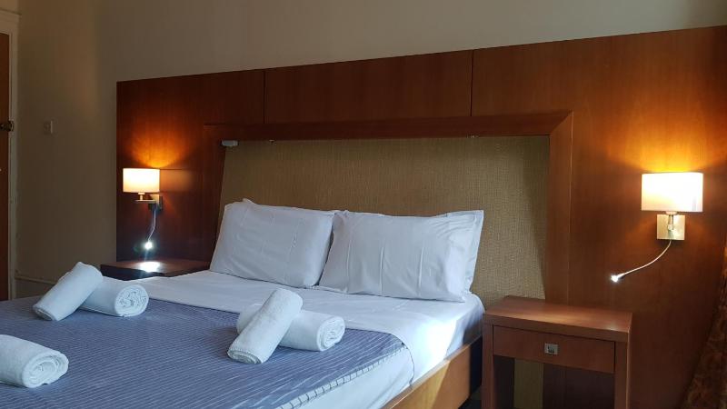Executive Double Room image 2