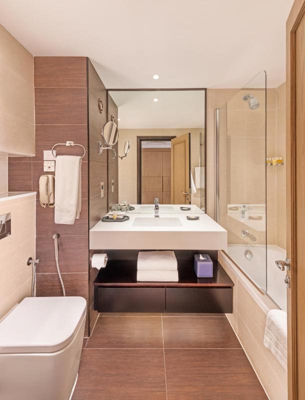 One Bedroom Family Suite image 2