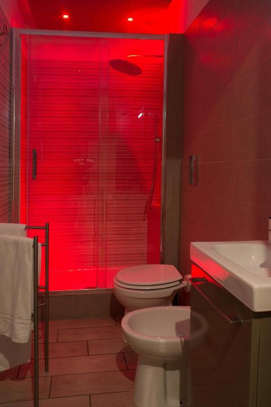 Standard Apartment image 3