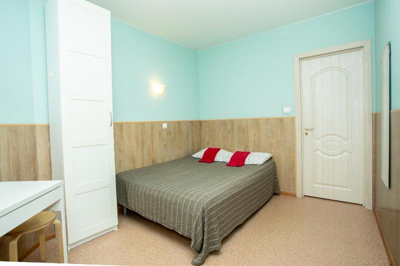 Triple Room with Shared Bathroom image 3