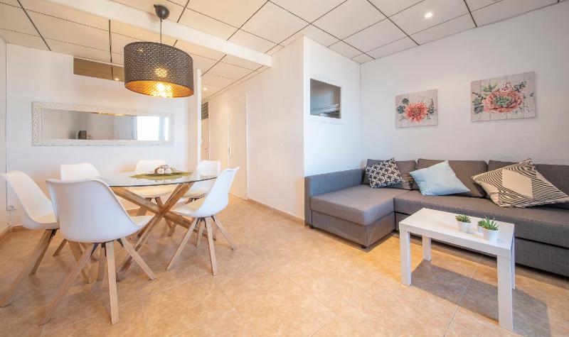 Apartment image 3