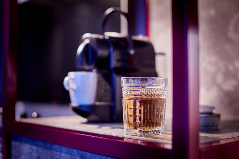 Deluxe Suite image 3