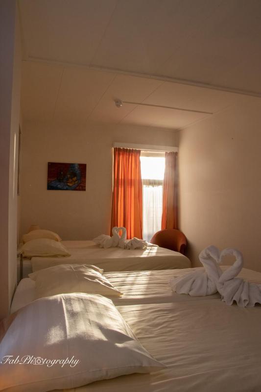 Standard Family Room image 1