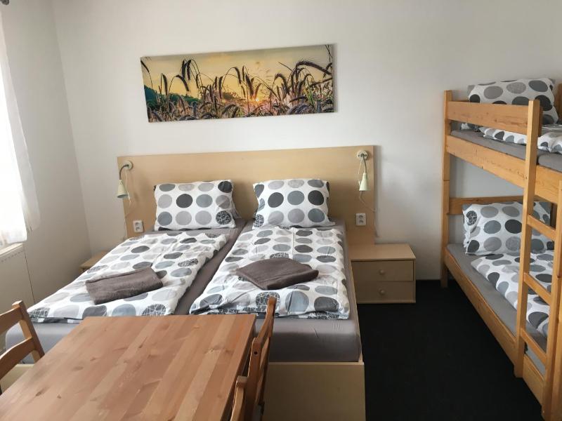 Superior Quadruple Room image 2