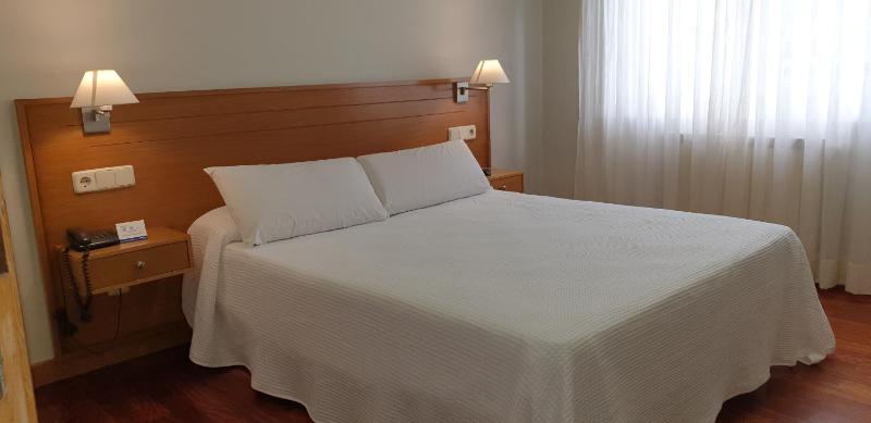 Standard Double Room image 1