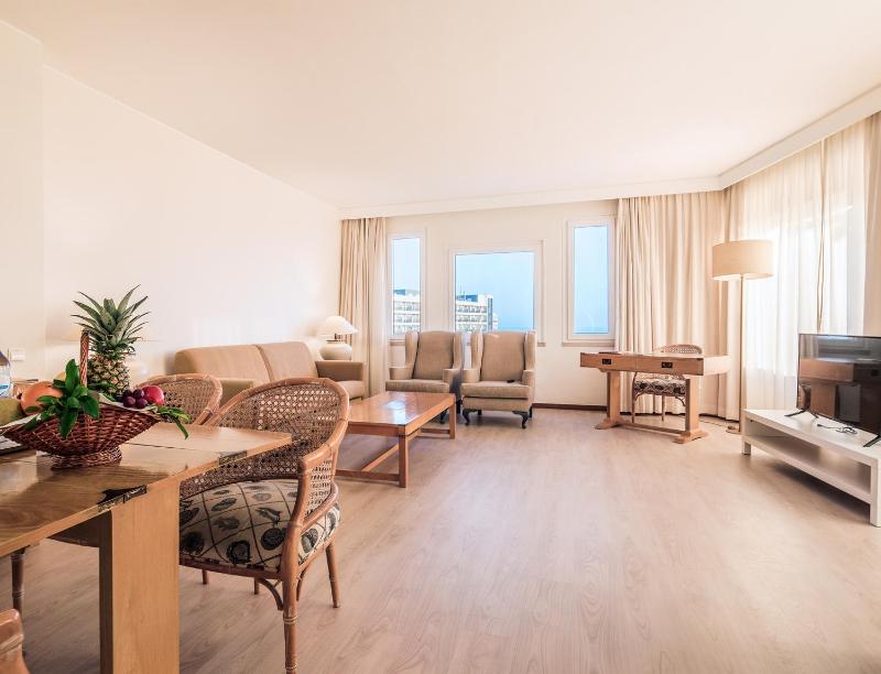Presidential Suite image 1