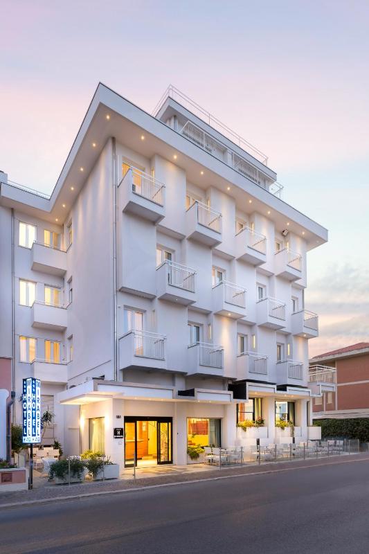 Hotel Mirabel - image 27