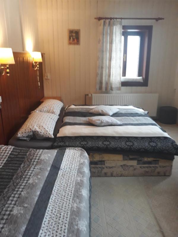 Triple Room image 1