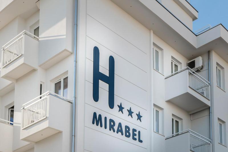 Hotel Mirabel - image 10