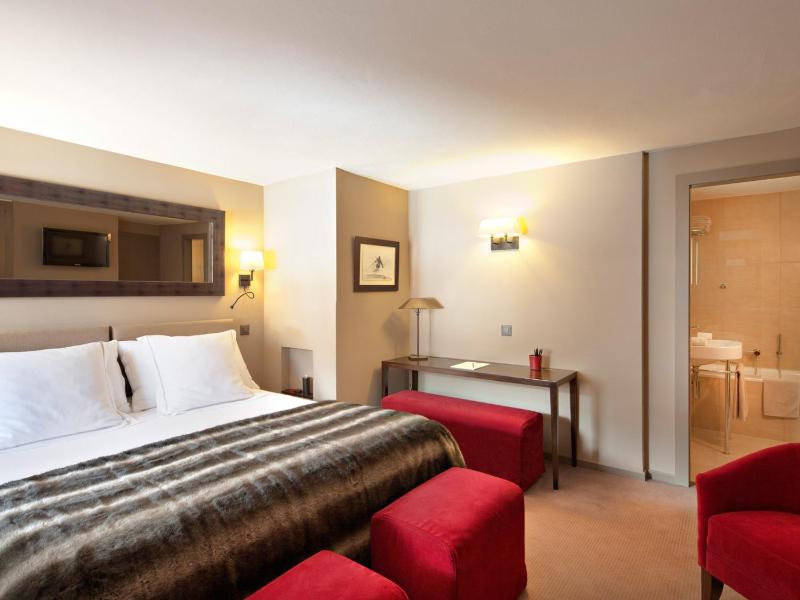 Chalet Suite image 4