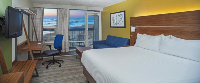 Superior King Room with Sea View Non-Smoking image 3