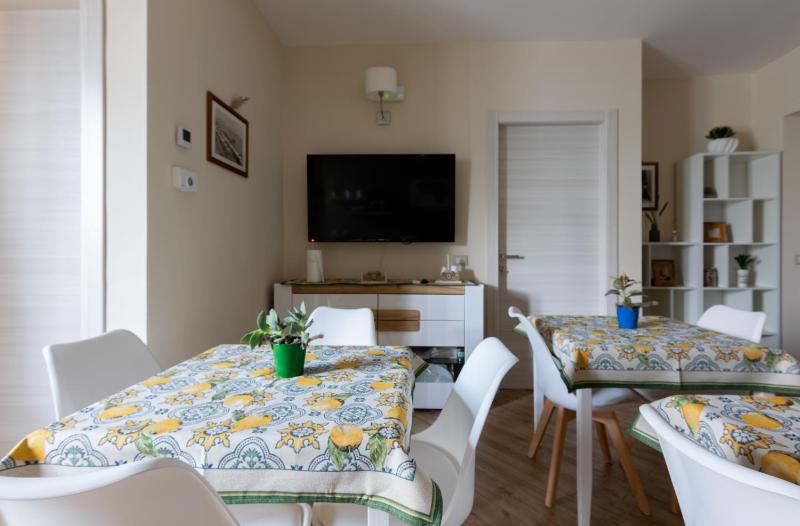Triple Room with Garden View image 4