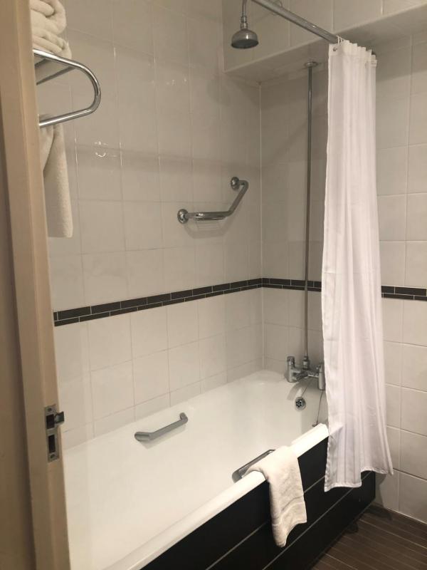 Executive Double Room image 3