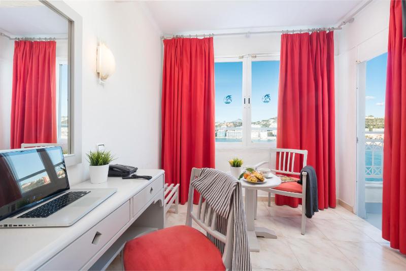 Double or Twin Room with Sea View image 1