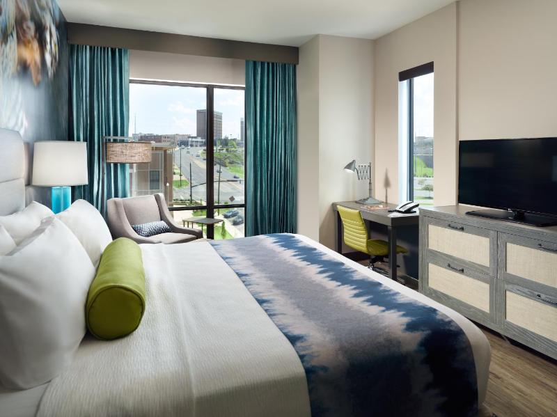 Standard Room image 3