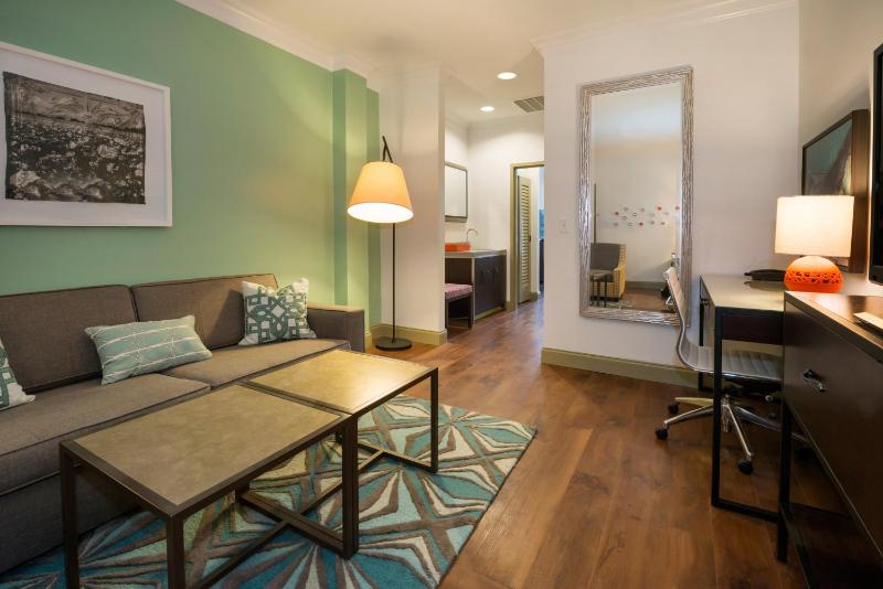 King Suite with Sofa Bed image 4