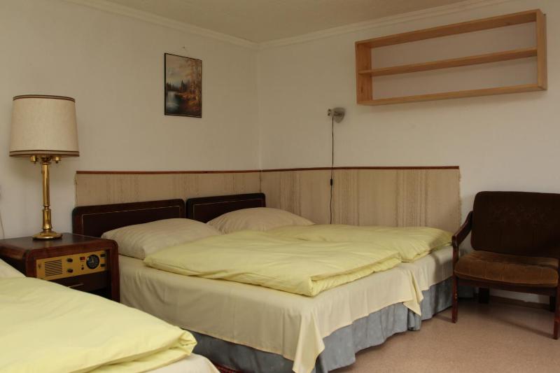 Apartment (5 Adults) - Alkotmány utca image 3
