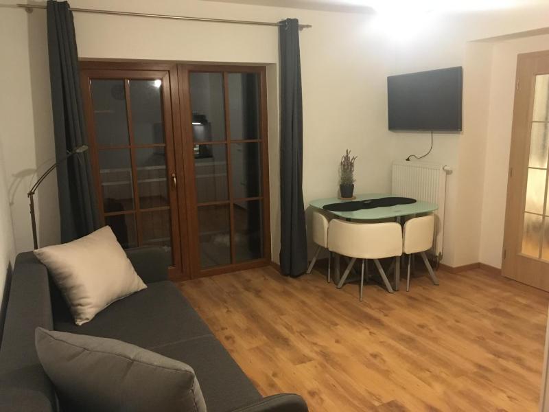 Apartment with Balcony image 3
