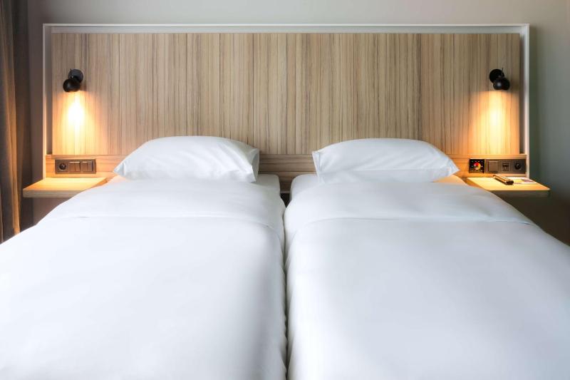 Standard Room image 2