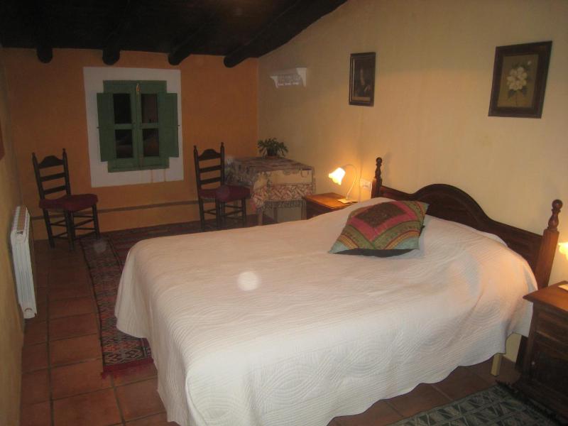 Double or Twin Room image 4