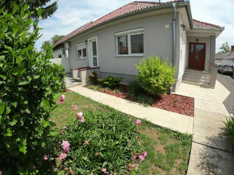 Pandora Pool Apartman - image 6