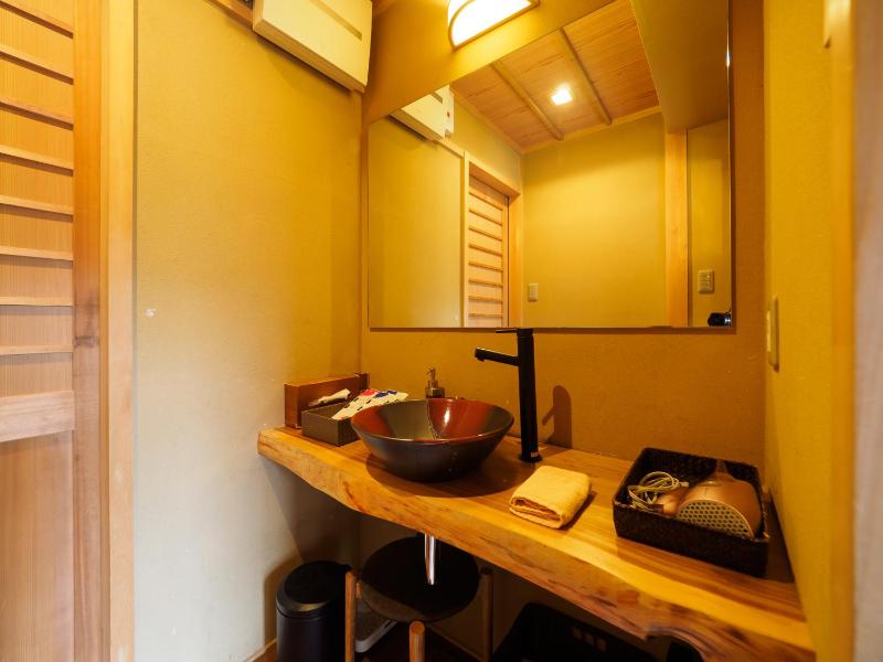 100 years old traditional Kyoto Machiya townhouse - K's Villa - image 5