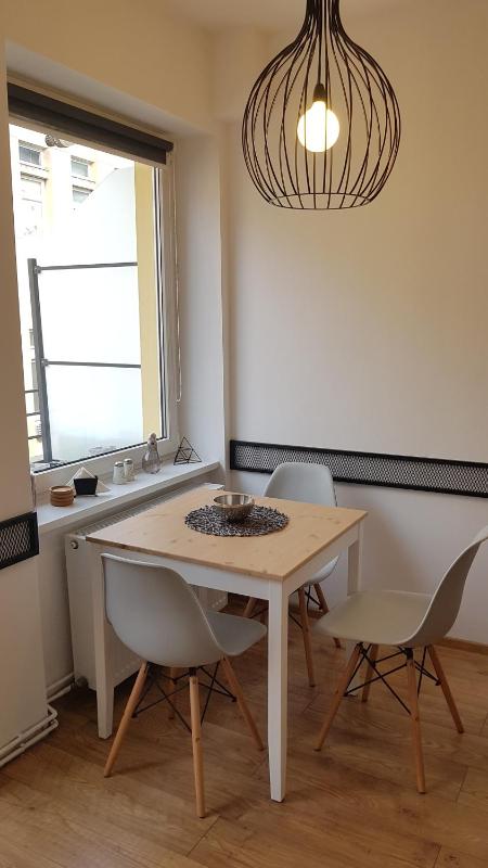 Studio Apartment image 2