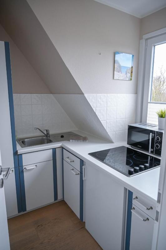 One-Bedroom Apartment 2 image 3