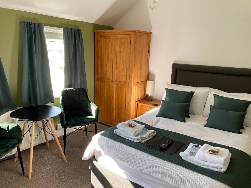 Standard Double Room image 1