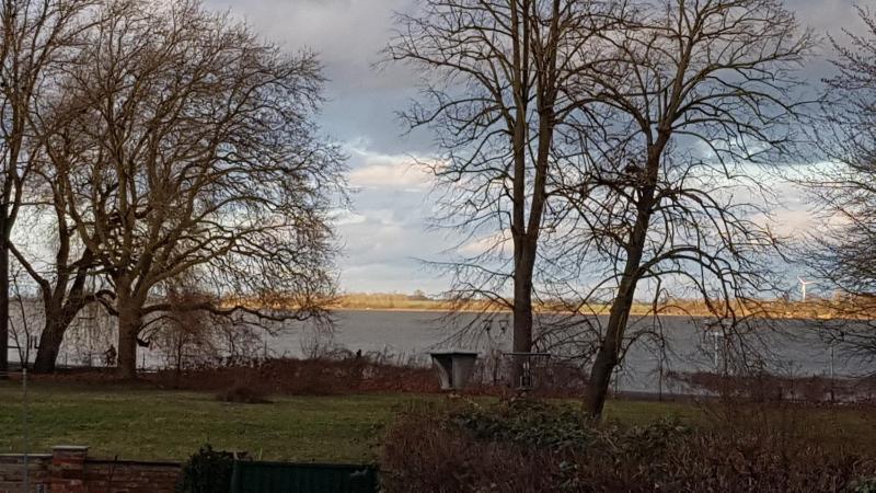 Apartment with Lake View image 2