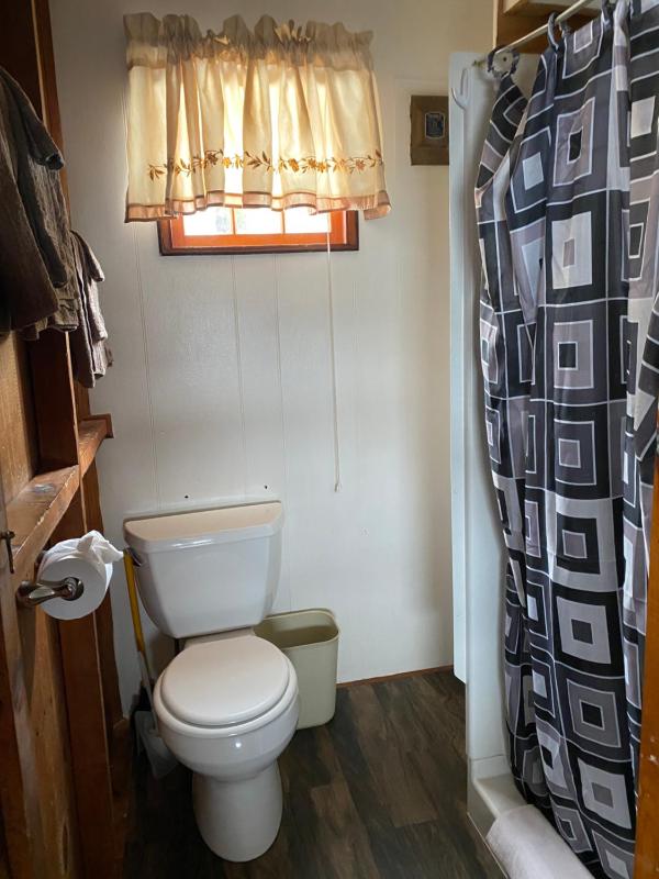 One-Bedroom House image 4