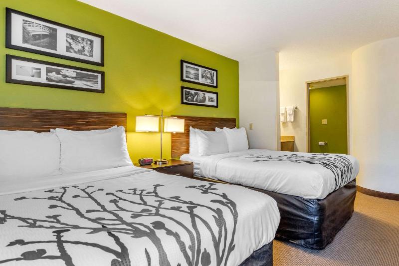 Double Room with Two Double Beds - Non-Smoking image 2