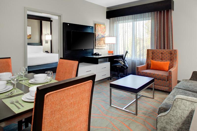 King Suite with Jetted Tub image 4