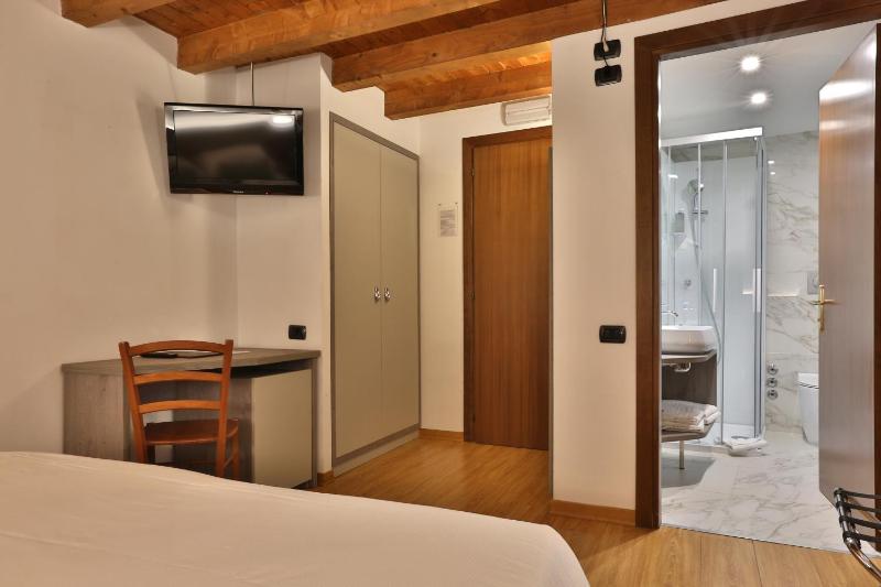Hotel James Joyce - image 9