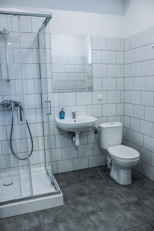 Double Room with Private Bathroom image 3