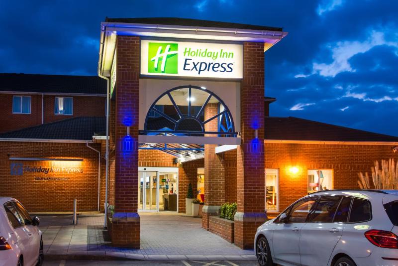 Holiday Inn Express Southampton West By IHG - image 9
